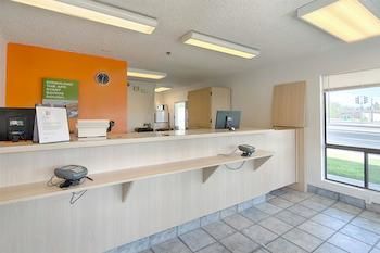 Hotel 6-sparks, Nv - Airport - Sparks