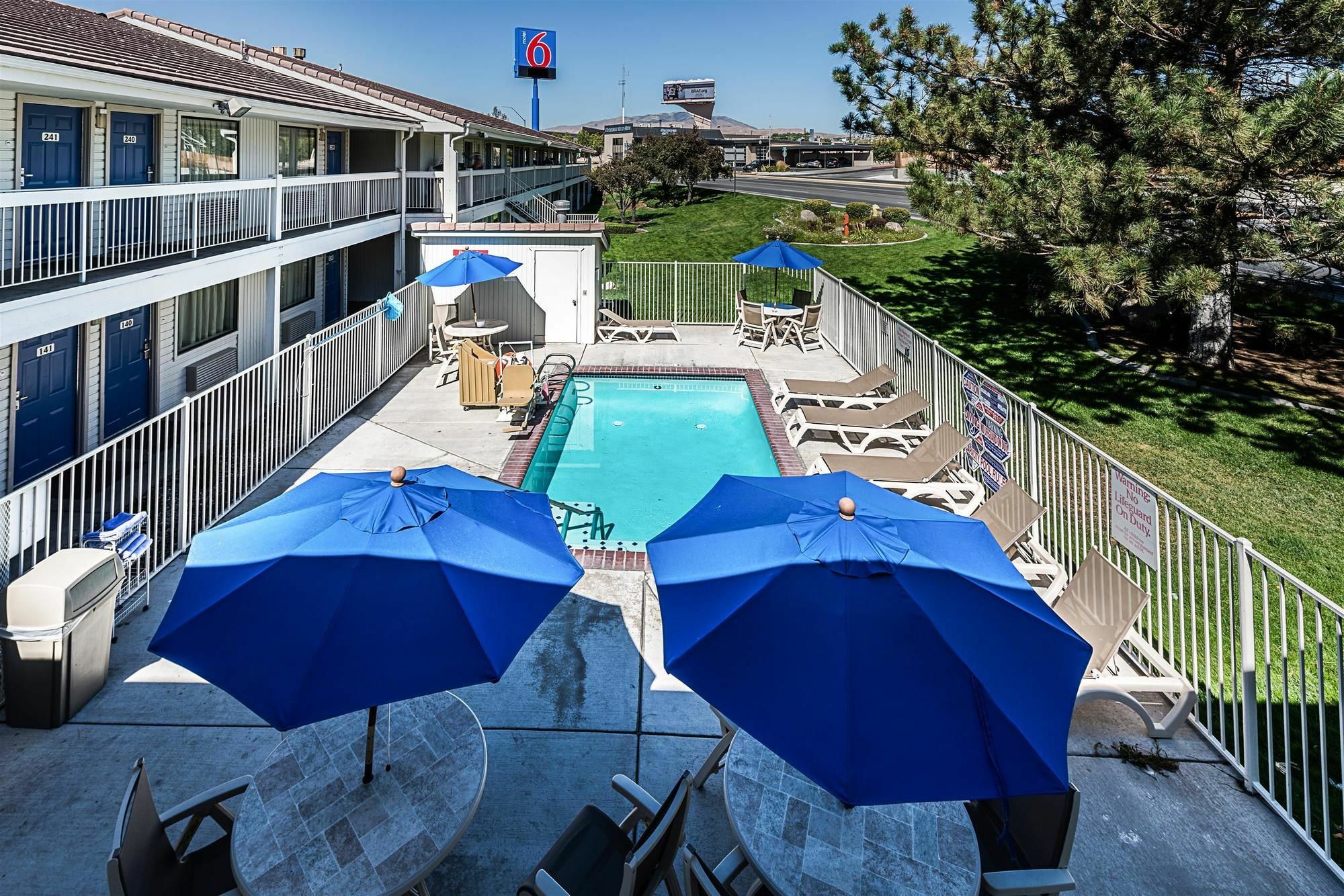 6-sparks, Nv - Airport - 2*